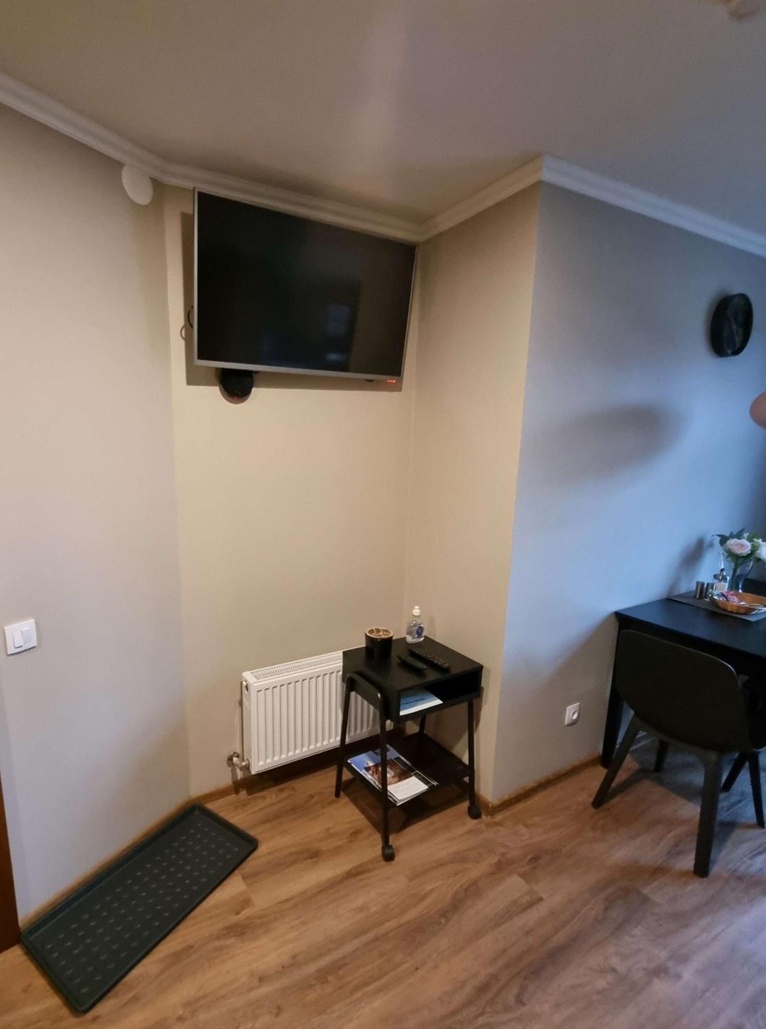 Apartamenti Алуксне Экстерьер фото